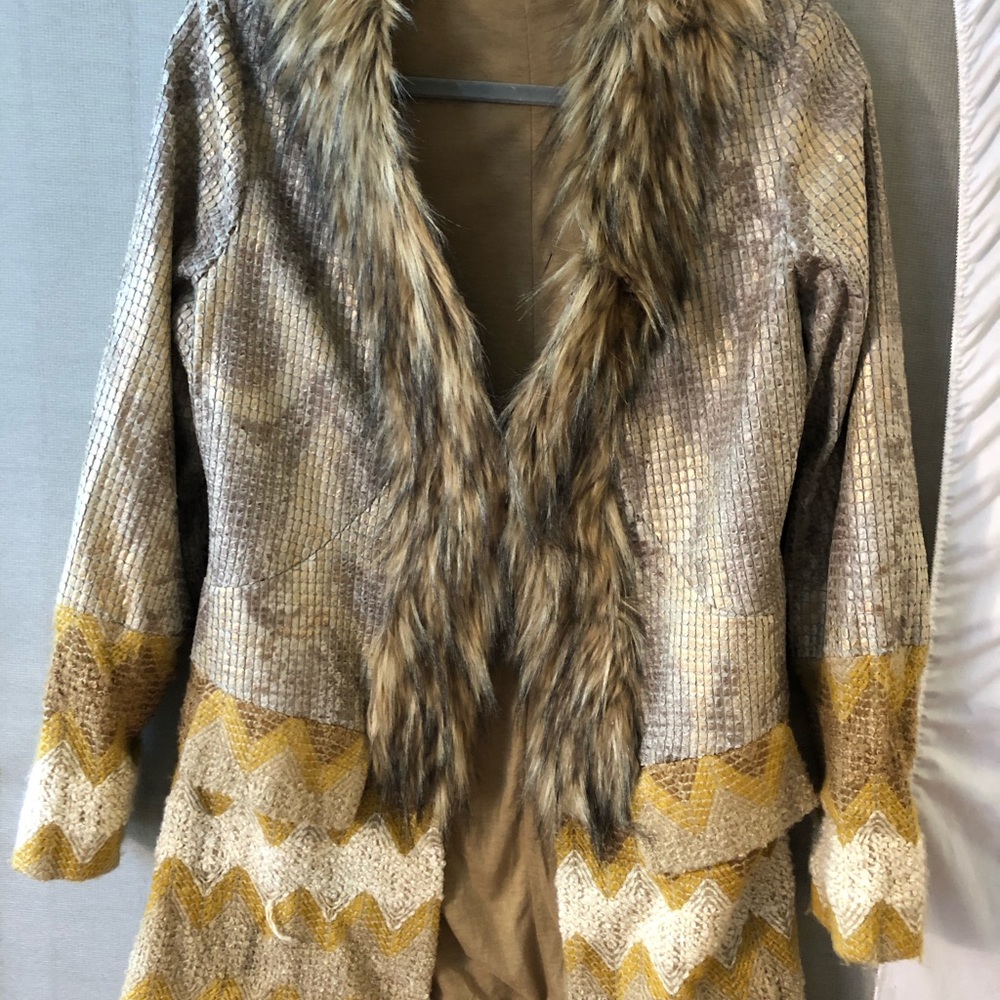 Gaby and edén fur jacket